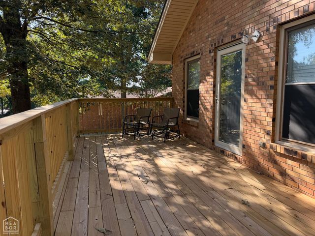 107 E Stroud Street, Jonesboro, AR 72401