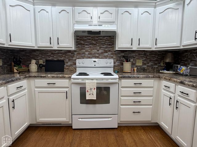 107 E Stroud Street, Jonesboro, AR 72401