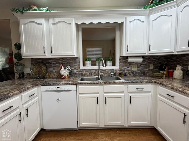 107 E Stroud Street, Jonesboro, AR 72401