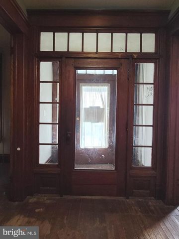 8786 ANTHONY HWY, Waynesboro, PA 17268