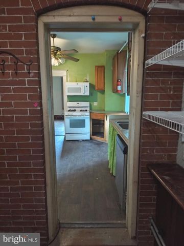 8786 ANTHONY HWY, Waynesboro, PA 17268