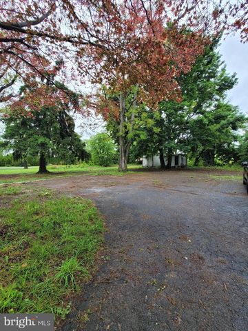 8786 ANTHONY HWY, Waynesboro, PA 17268