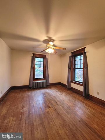 8786 ANTHONY HWY, Waynesboro, PA 17268