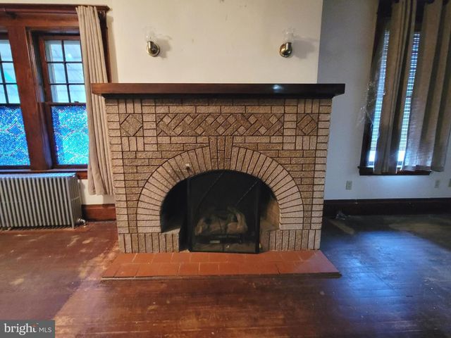 8786 ANTHONY HWY, Waynesboro, PA 17268