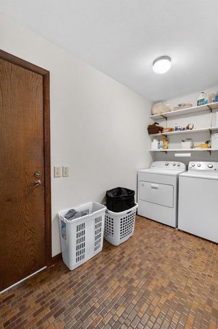 13 Oxwood Circle, Madison, WI 53717