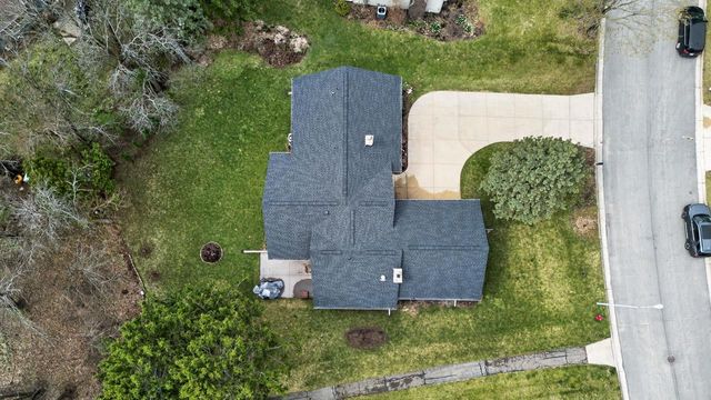13 Oxwood Circle, Madison, WI 53717