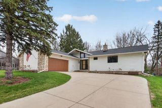 13 Oxwood Circle, Madison, WI 53717