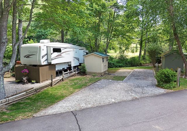 201 Choestoe Valley Circle, Blairsville, GA 30512
