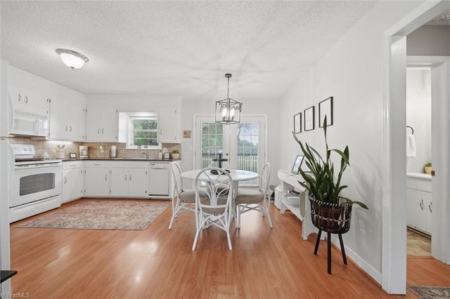 141 Marview Drive, Boonville, NC 27011