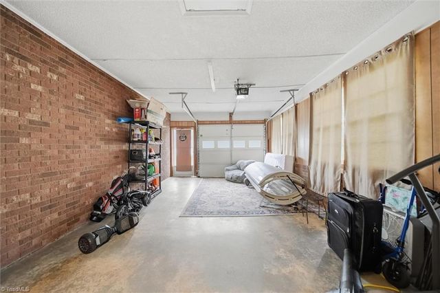 141 Marview Drive, Boonville, NC 27011