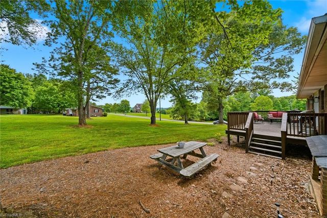 141 Marview Drive, Boonville, NC 27011