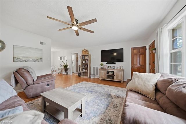 141 Marview Drive, Boonville, NC 27011