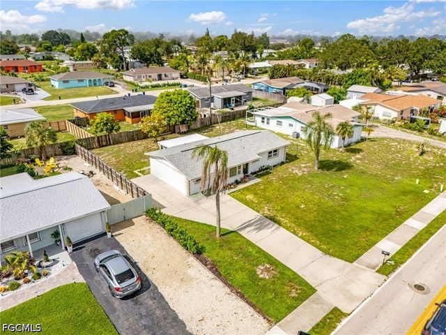 18186 Iris RD, Fort Myers, FL 33967