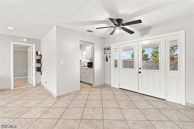 18186 Iris RD, Fort Myers, FL 33967
