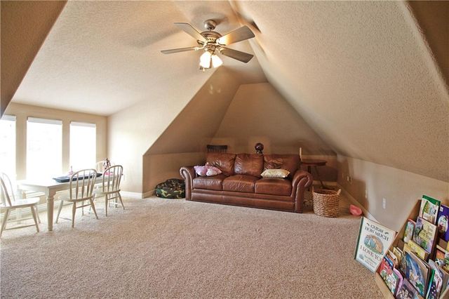 4704 W Mossy Oak Trail, Rogers, AR 72758