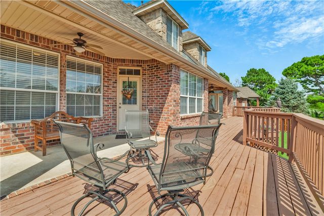 4704 W Mossy Oak Trail, Rogers, AR 72758