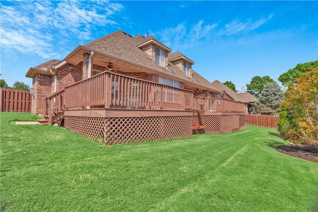 4704 W Mossy Oak Trail, Rogers, AR 72758