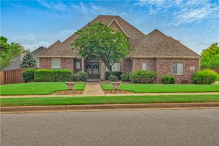 4704 W Mossy Oak Trail, Rogers, AR 72758