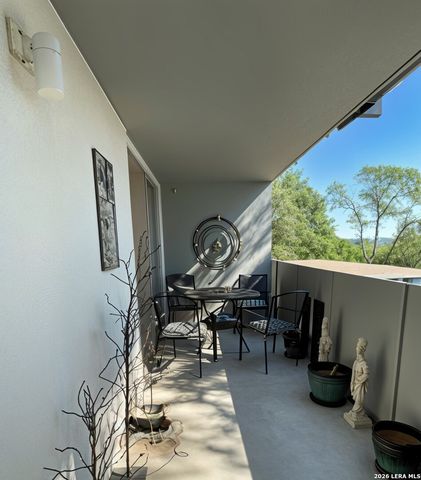 7039 San Pedro Ave Apt 203, San Antonio, TX 78216