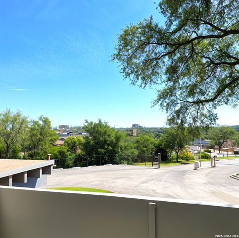 7039 San Pedro Ave Apt 203, San Antonio, TX 78216