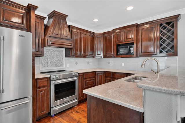 407 Fetick Ave, Taft, TX 78390