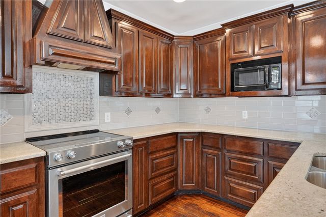 407 Fetick Ave, Taft, TX 78390