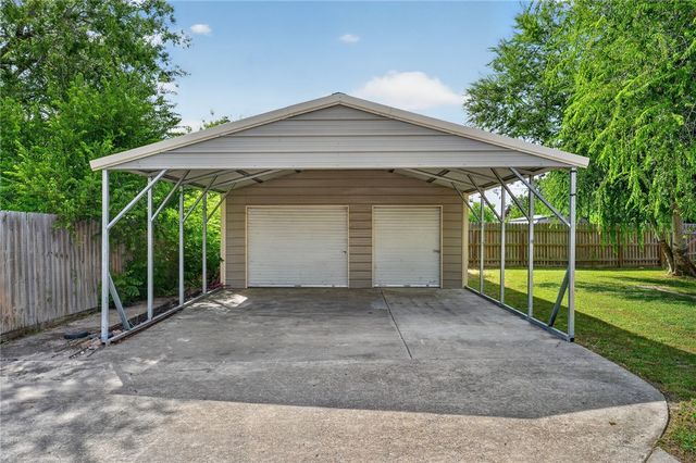 407 Fetick Ave, Taft, TX 78390