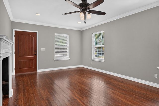 407 Fetick Ave, Taft, TX 78390