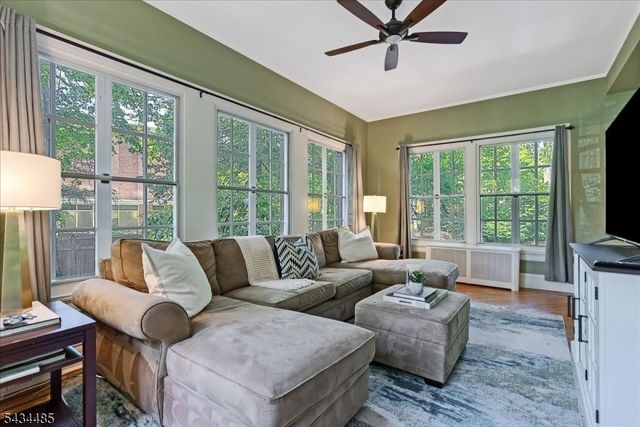 144 Park St, Montclair Twp., NJ 07042