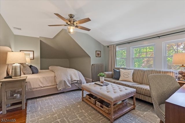 144 Park St, Montclair Twp., NJ 07042