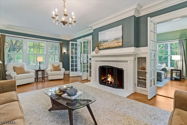 144 Park St, Montclair Twp., NJ 07042