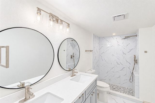 9690 Simmons Drive, Conroe, TX 77385