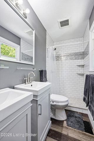 3013 Stonebridge Rd, Louisville, KY 40241