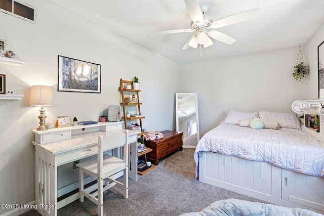 3013 Stonebridge Rd, Louisville, KY 40241