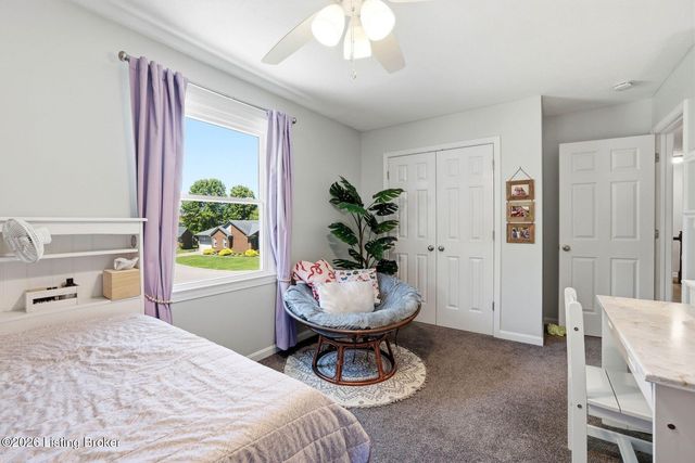 3013 Stonebridge Rd, Louisville, KY 40241