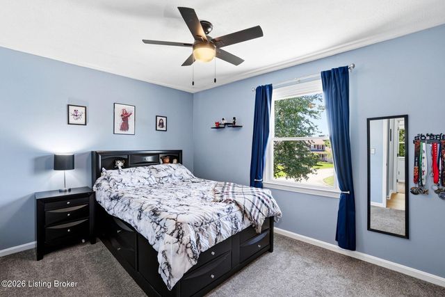 3013 Stonebridge Rd, Louisville, KY 40241