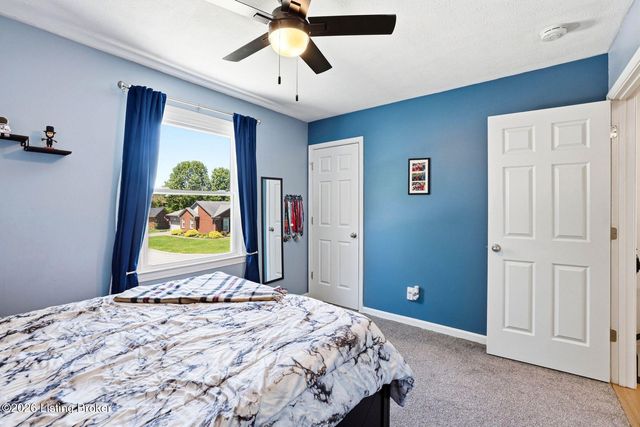 3013 Stonebridge Rd, Louisville, KY 40241