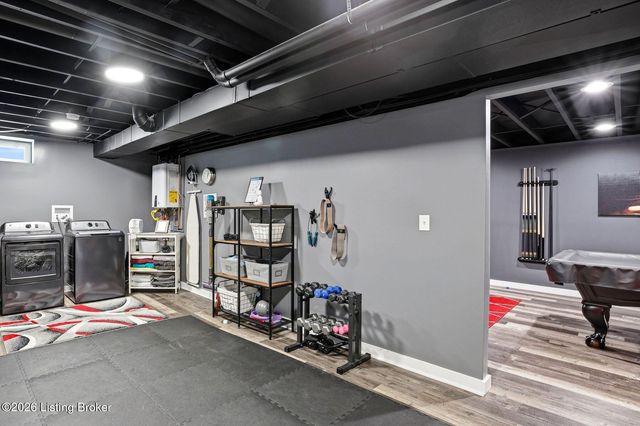 3013 Stonebridge Rd, Louisville, KY 40241