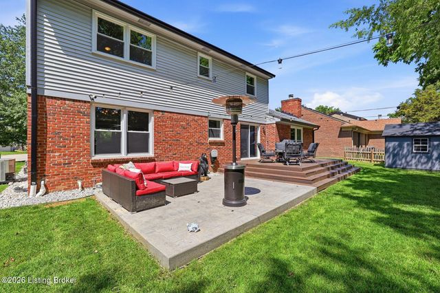 3013 Stonebridge Rd, Louisville, KY 40241