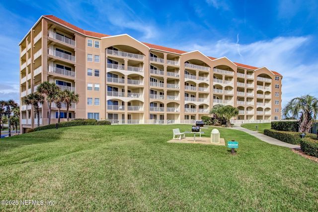 60 SURFVIEW Drive 801, Palm Coast, FL 32137