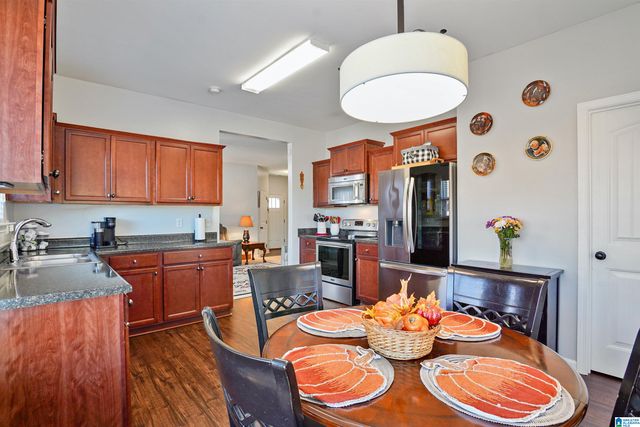 232 HAMPTON DRIVE, Calera, AL 35040