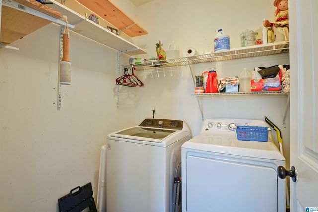 232 HAMPTON DRIVE, Calera, AL 35040