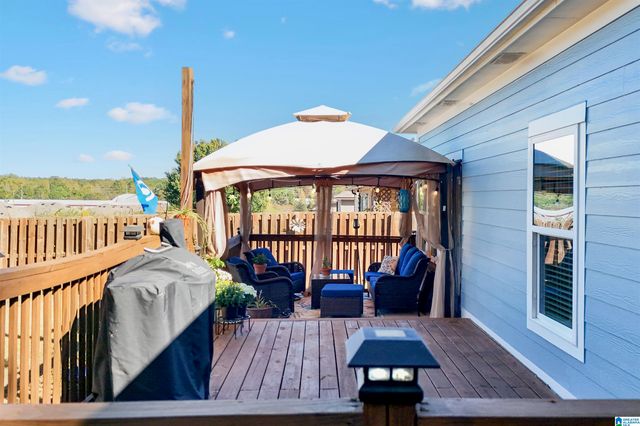 232 HAMPTON DRIVE, Calera, AL 35040