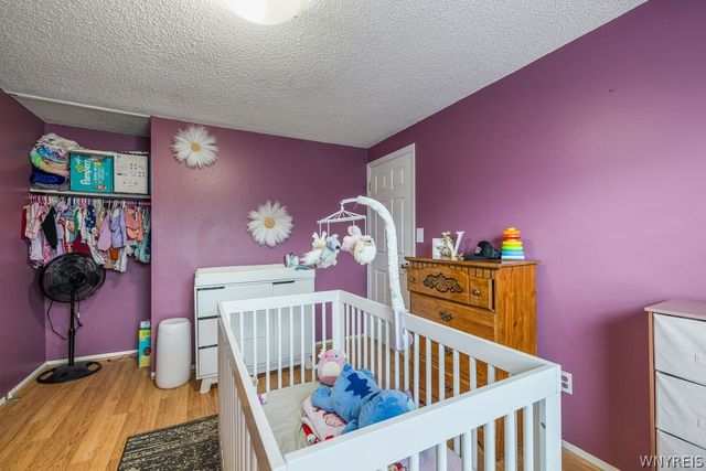 164 Oakhill Drive, Hamburg, NY 14075