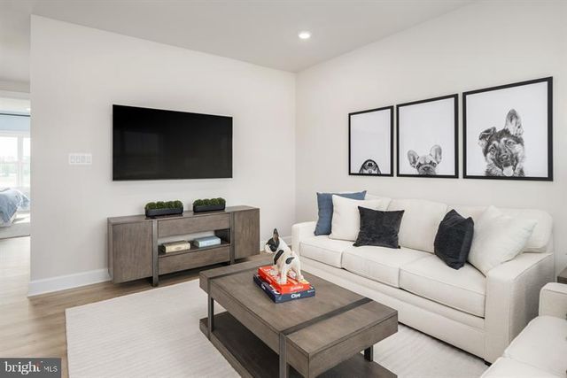 6129 HEATH MEADOW DR, Frederick, MD 21701