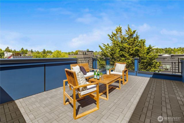 1138 B NW 57th Street, Seattle, WA 98107