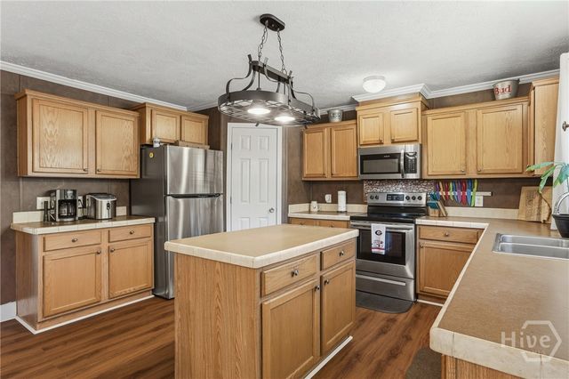 1615 Retreat Road, Riceboro, GA 31323