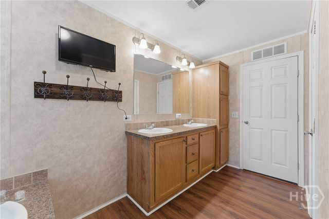 1615 Retreat Road, Riceboro, GA 31323