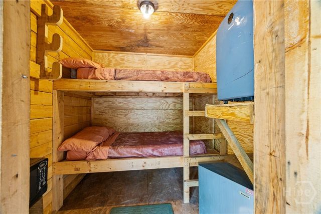 1615 Retreat Road, Riceboro, GA 31323