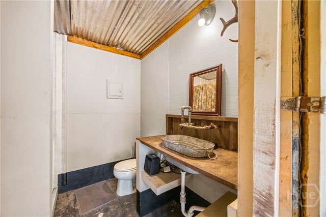 1615 Retreat Road, Riceboro, GA 31323